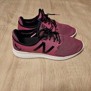 NB New Balance Womens Size 11 Fuel Core Coast Running Course Sneakers Euc